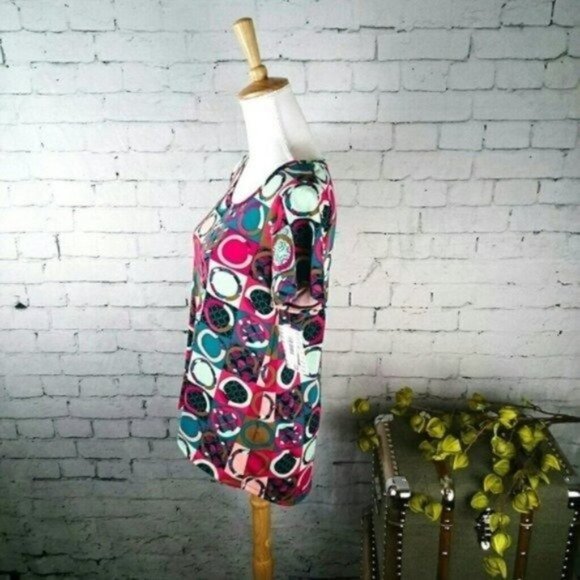 Lularoe Geometric Circle Print Classic Tee Pink Size Small - Picture 3 of 6